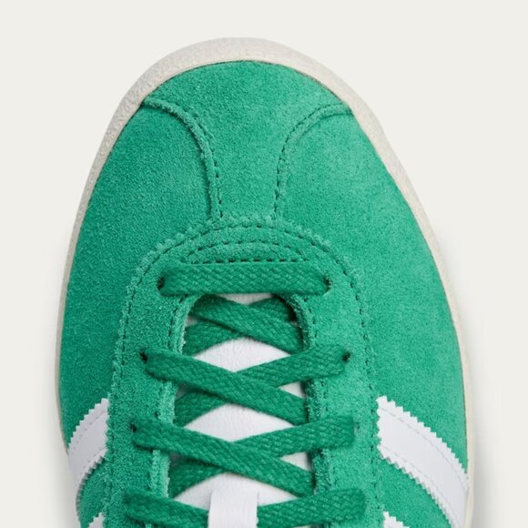 Adidas x Sporty & Rich Blanc Shoes - Picture 2 of 8